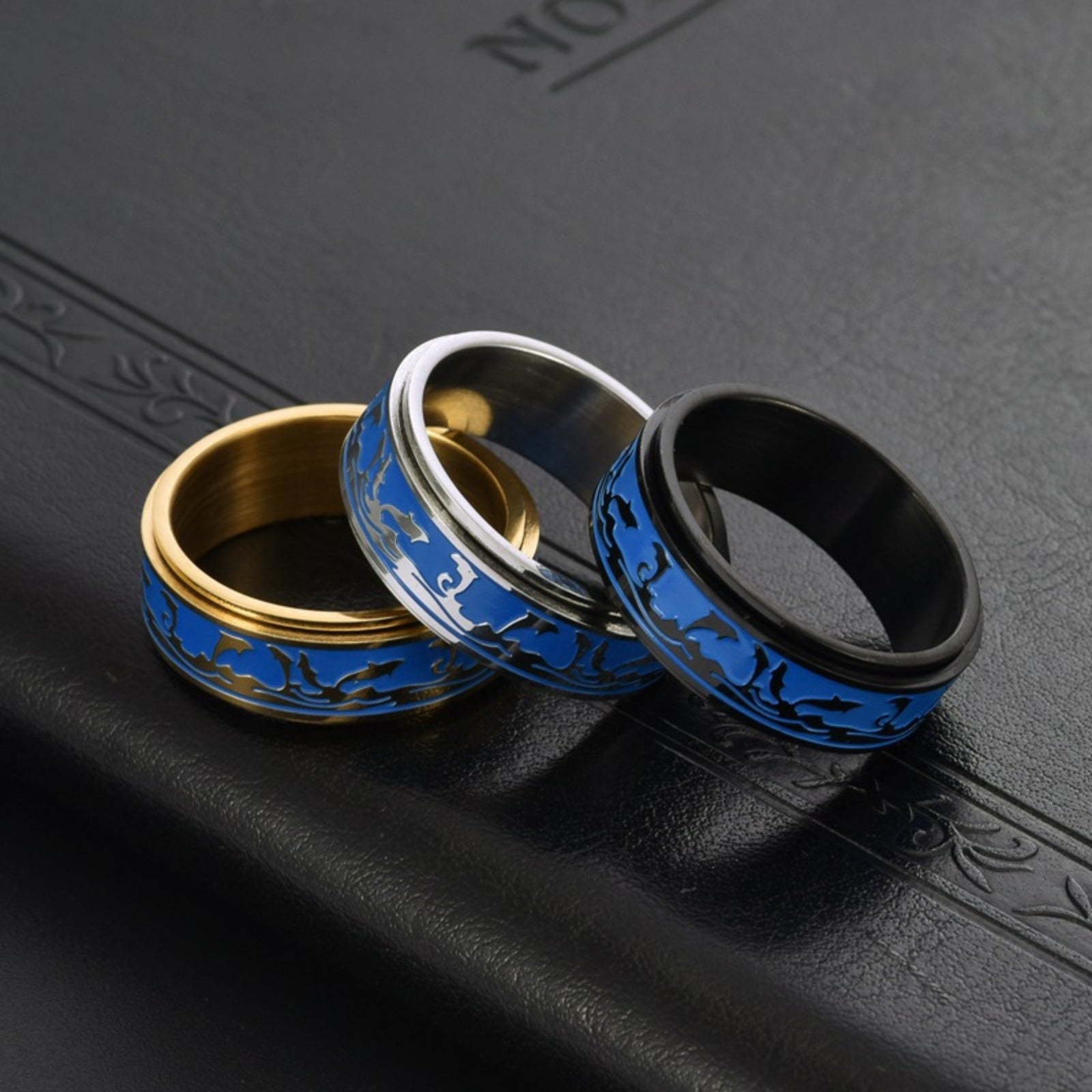 Men's Stainless Steel Rotatable Ring with Ocean Dolphin Design – Elegant Blue and Black, Ideal for Daily Wear or Parties, Dolphin Decor