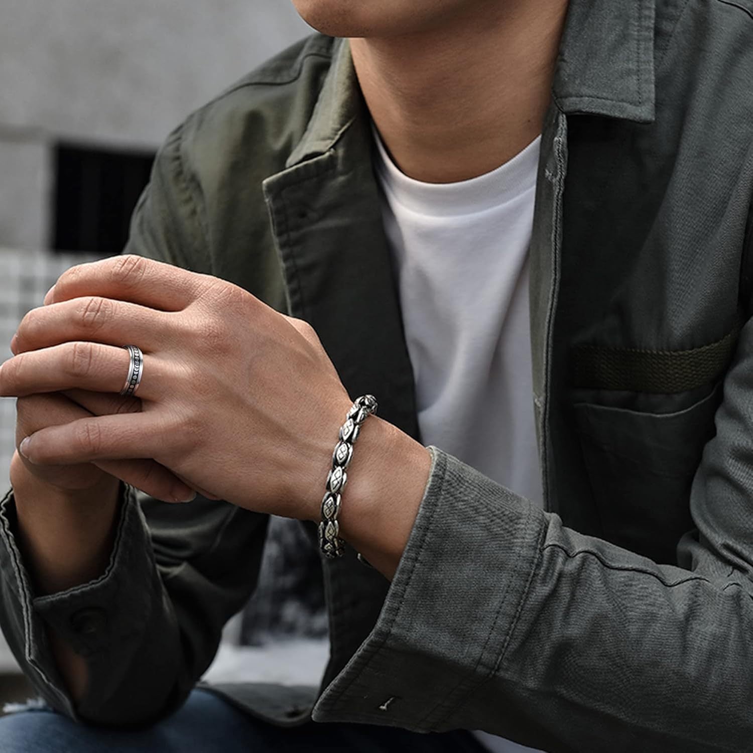 16pcs 316L Stainless Steel Rings for Men & Women - Hip Hop Style Fidget Spinner Rings with Black Band, Durable Unisex Wedding Promise Rings for Casual Attire, Wedding Accessories, and Special Occasions, Wedding Rings|Hip Hop Style Rings|Durable Rings